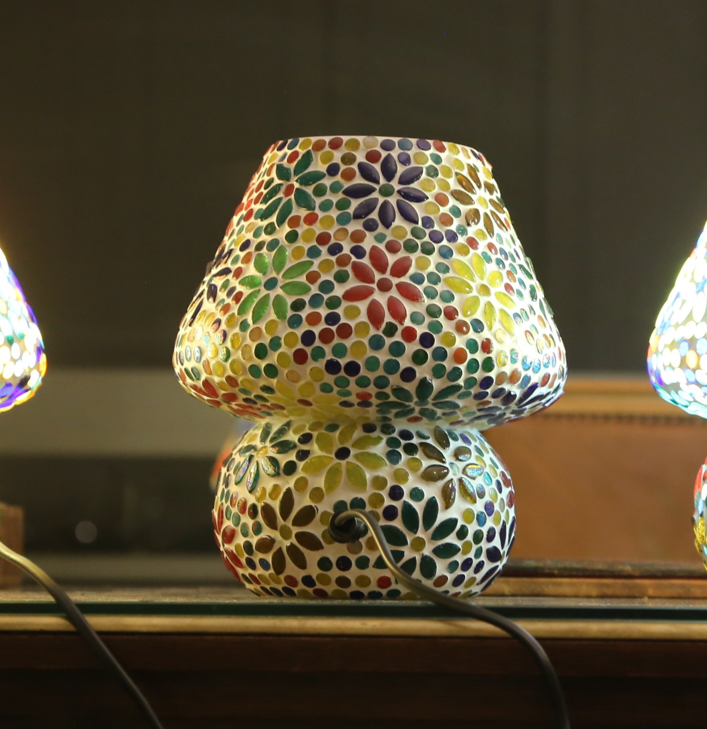 Mushroom_mosaic_lamp